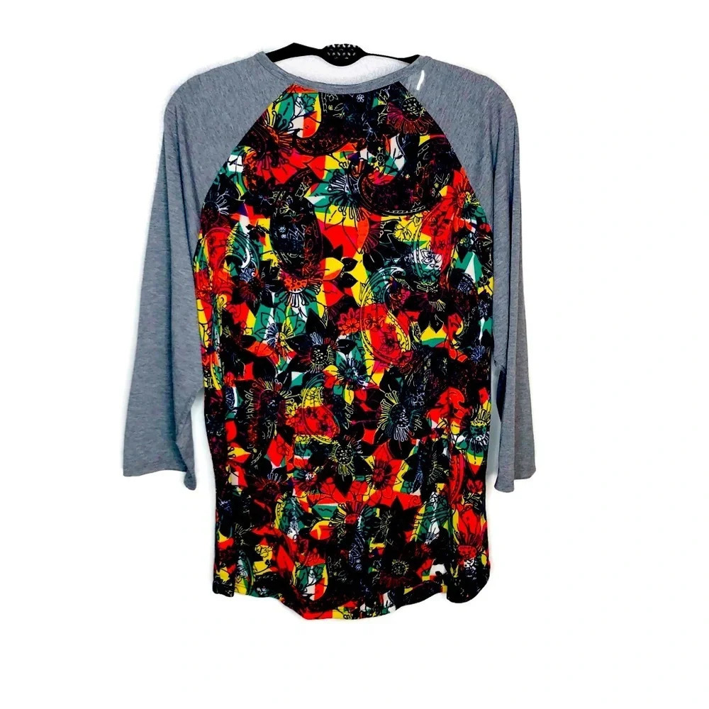 LulaRoe top size 3XL. Bright colors with gray